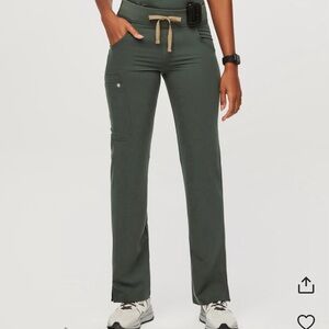 FIGS “KADE CARGO” SCRUB PANTS- MOSS